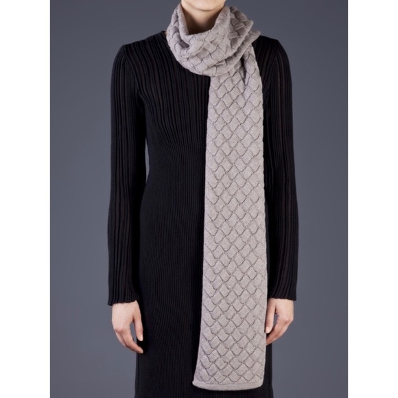 NWT Authentic Bottega Veneta Wool Scarf Unisex - Picture 8 of 8